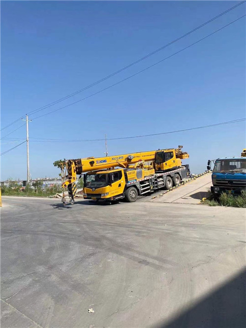 兰溪市吊车作业时，可能会产生哪些额外收费项目？