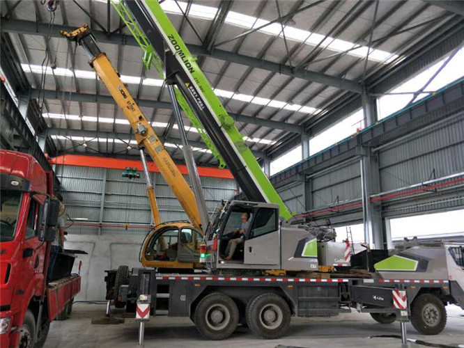 兰溪市高空车出租需要注意哪些安全事项？